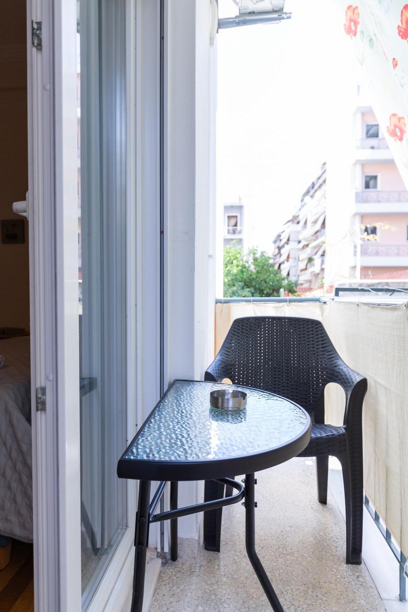 Olvios Attiki Metro Apartment Атина Екстериор снимка
